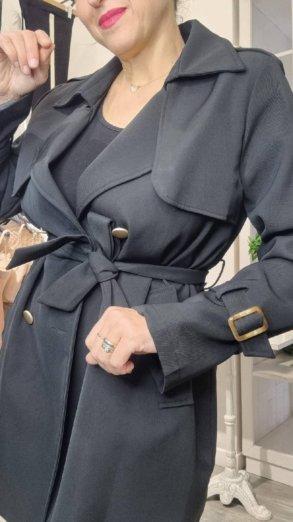 Le Chicche Trench Corto In Linea