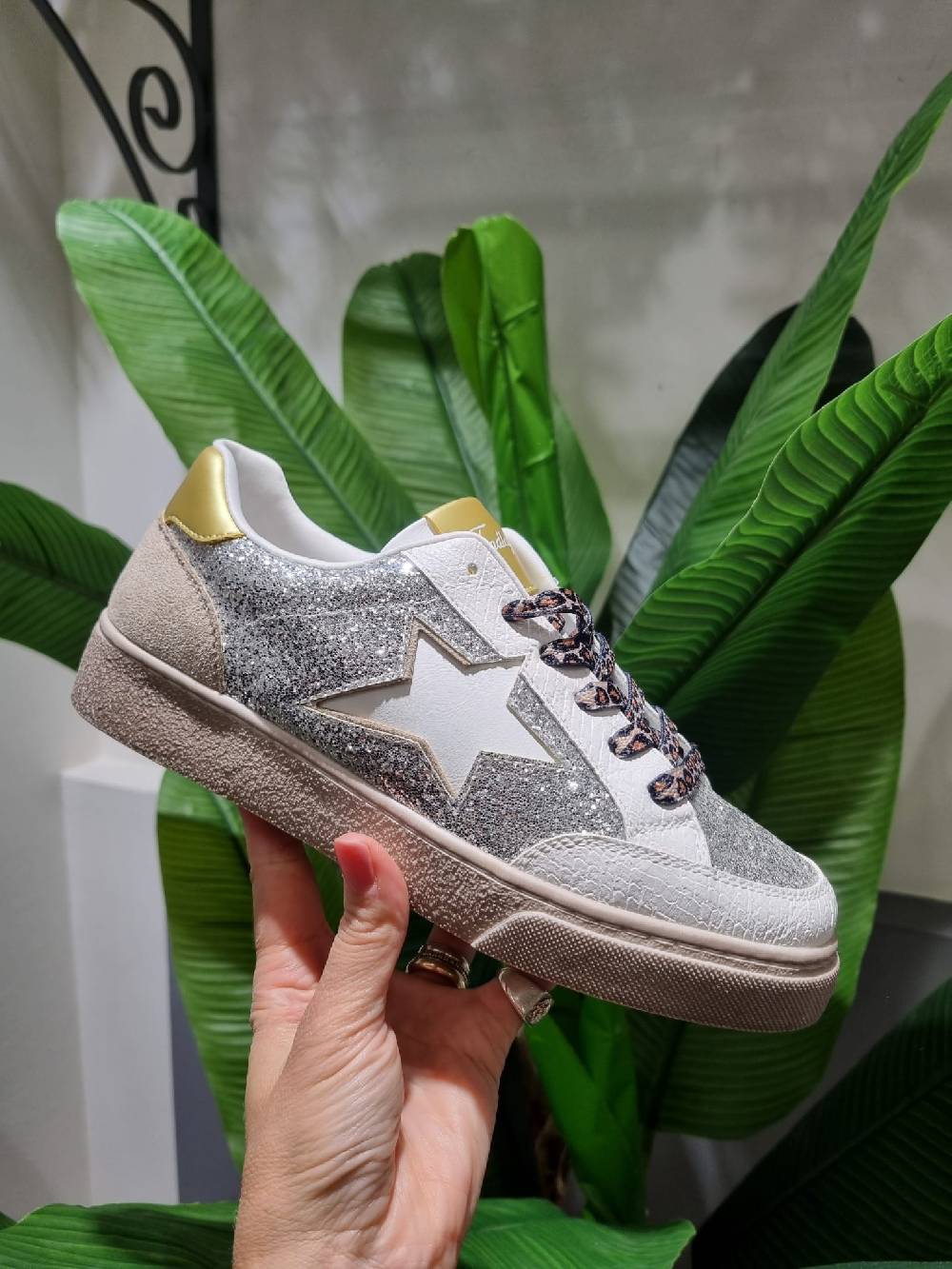 Le Chicche Sneakers Stella Bianca Fino al 55% di sconto