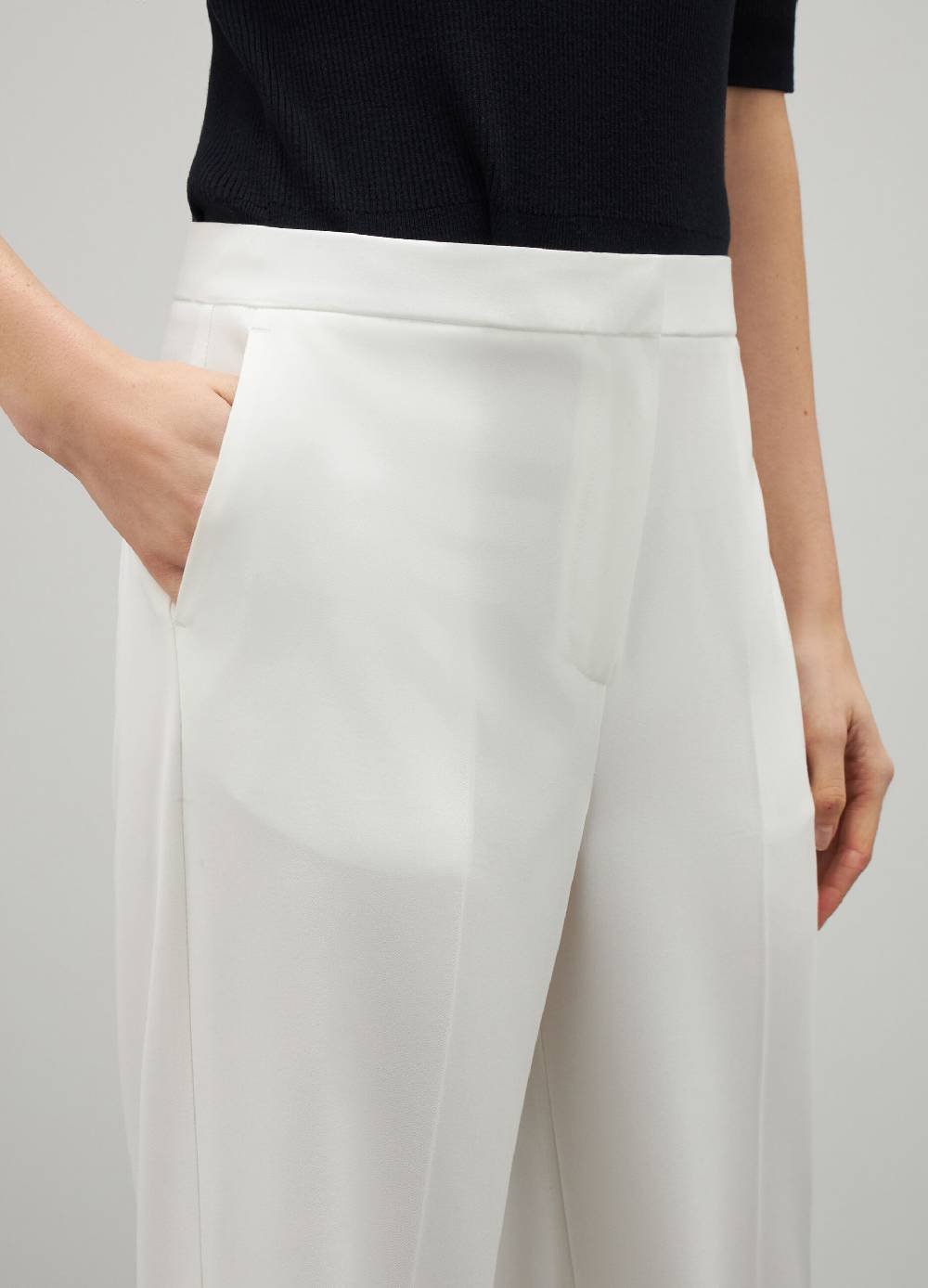 LES COPAINSPantaloni in tessuto stretch Saldi