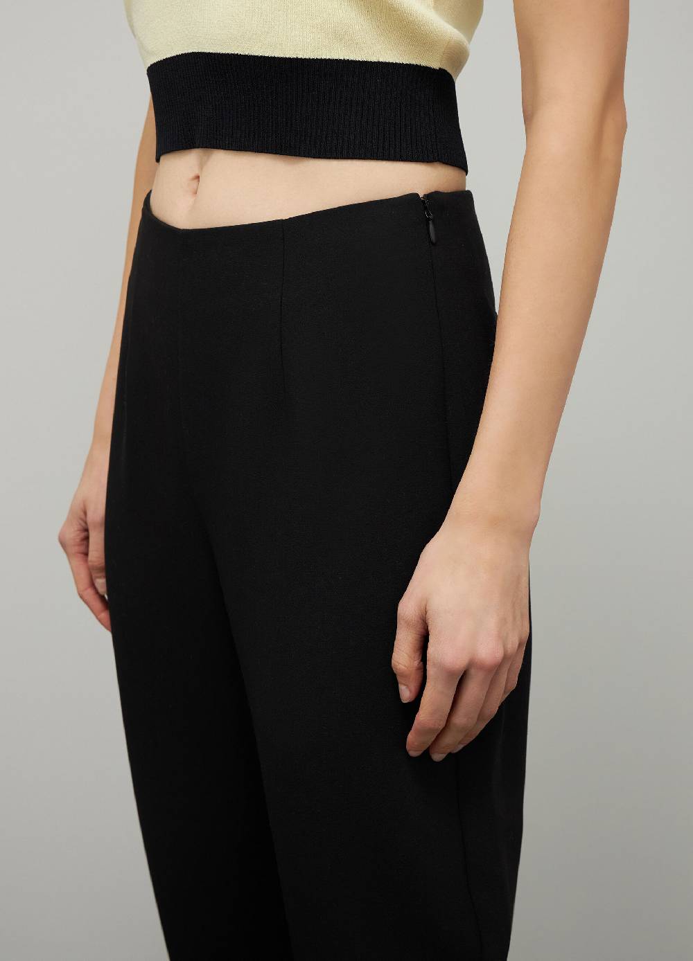 LES COPAINSPantaloni slouchy in crepe Offerte