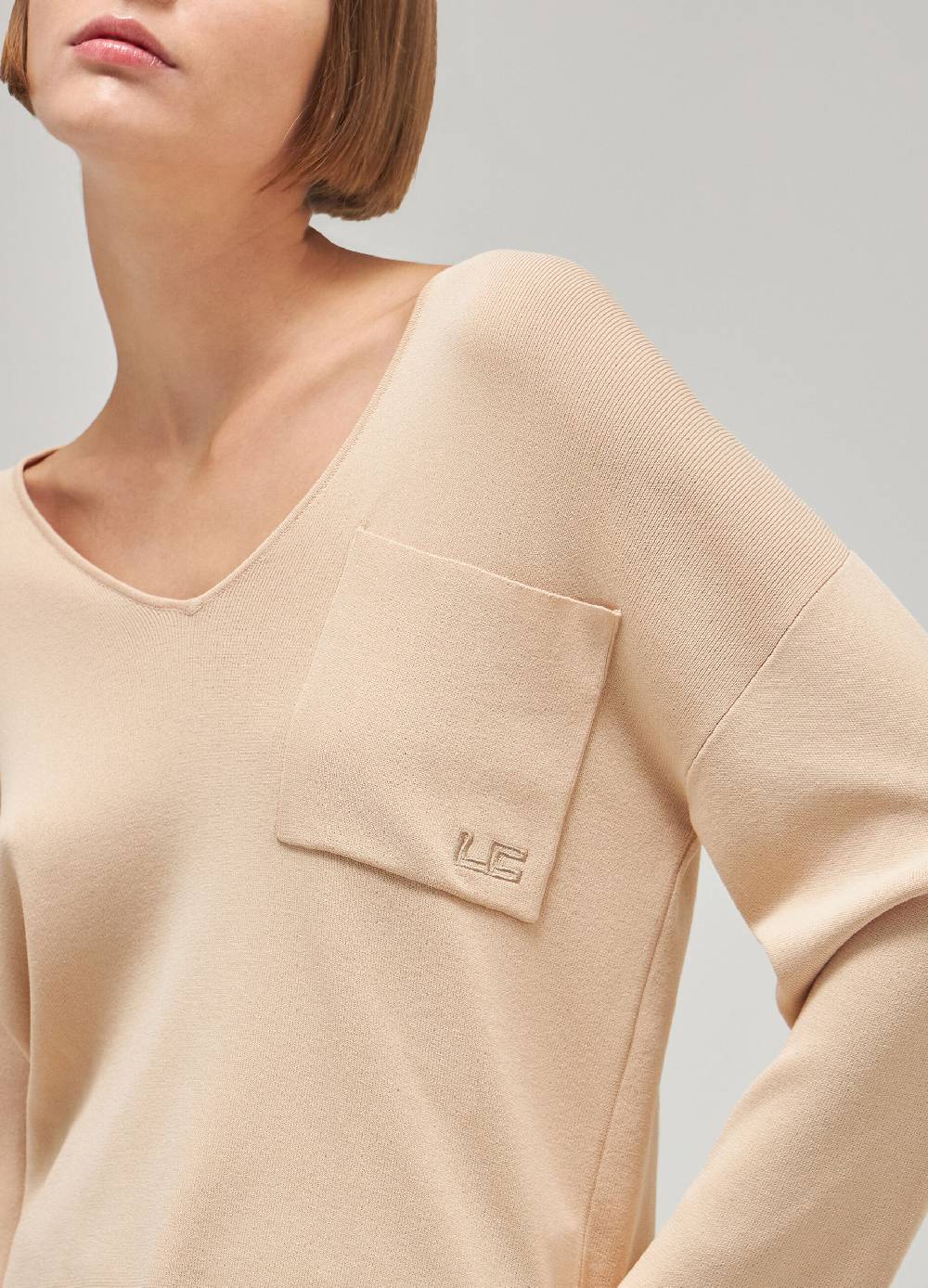 LES COPAINSMaglia tricot con scollo a V in misto viscosa Vendita calda