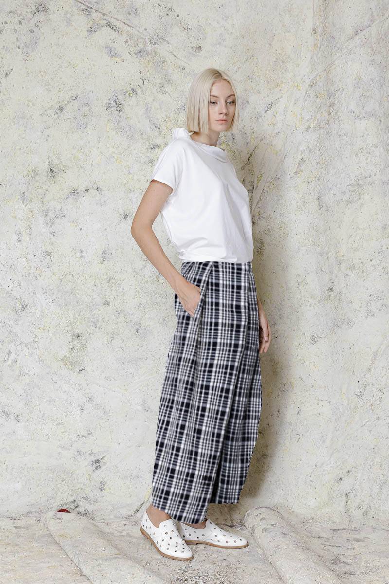 Opificio Neirami PANTALONE CON ELASTICO IN VITA E RIPRESA Sottocosto
