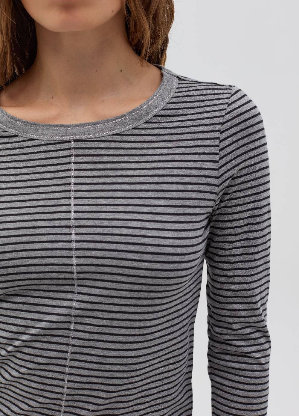 OVS T-shirt a righe sottili con maniche lunghe Consegna Veloce