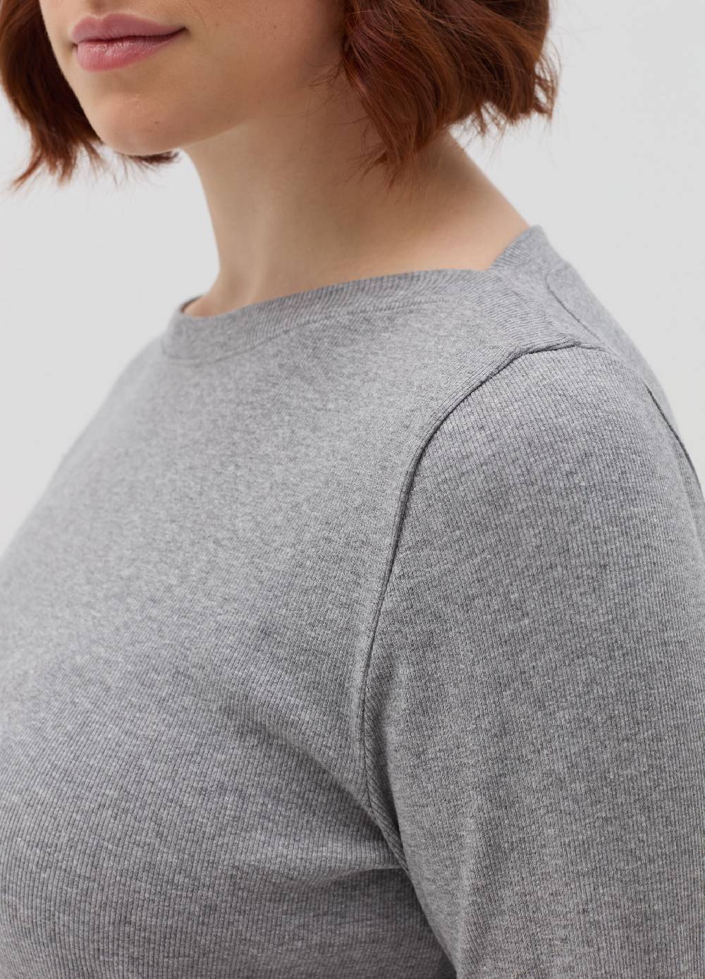 MYA T-shirt a costine con scollo a barca Curvy Prezzo Ridotto