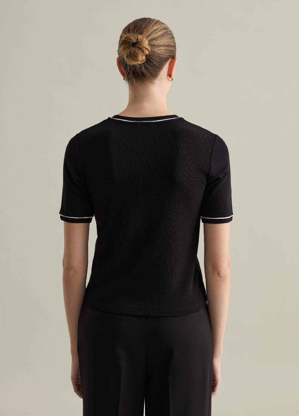 PIOMBO T-shirt con piping a contrasto Contemporary Novità