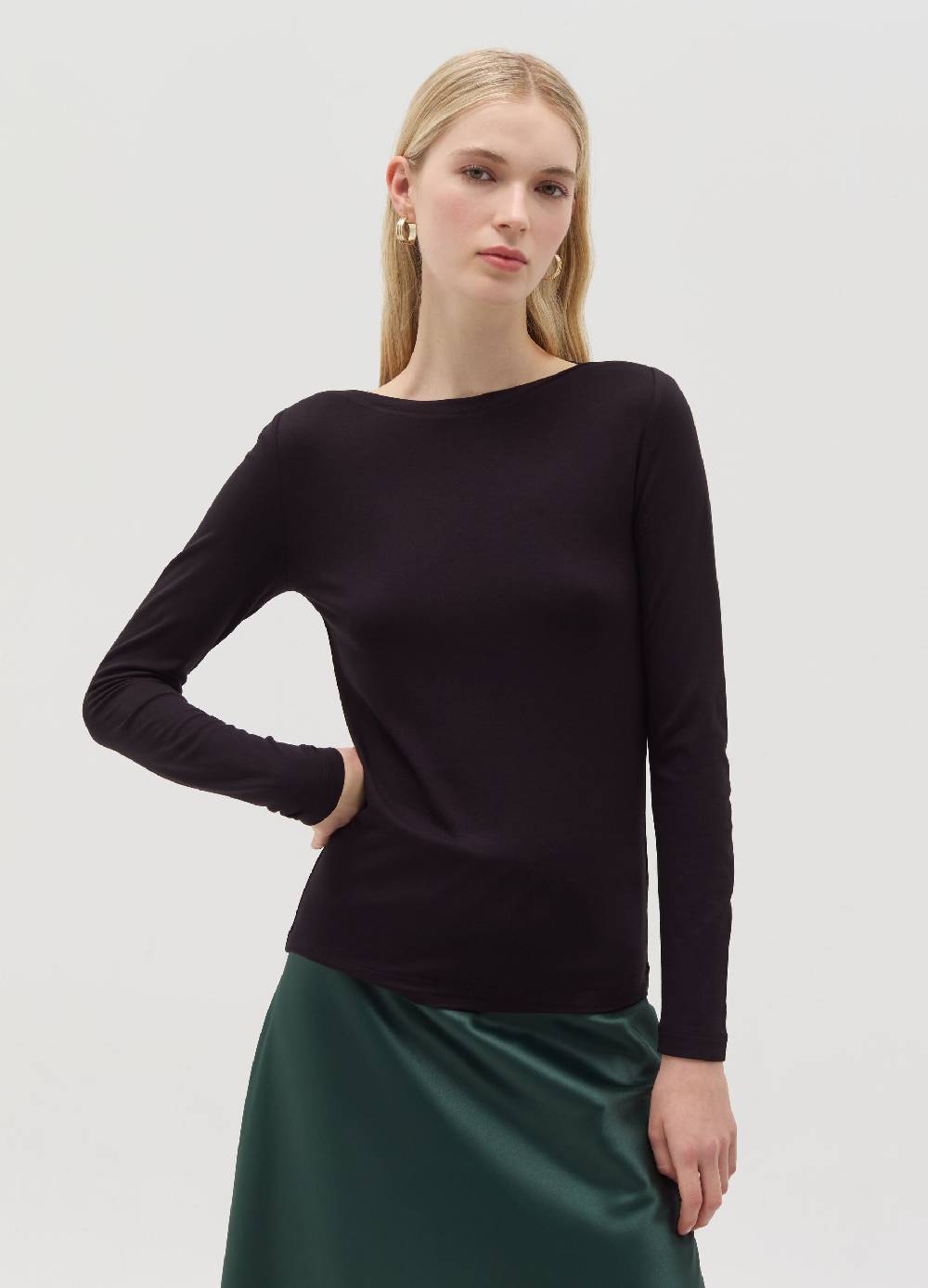 OVS T-shirt in viscosa stretch con scollo a barca Economico