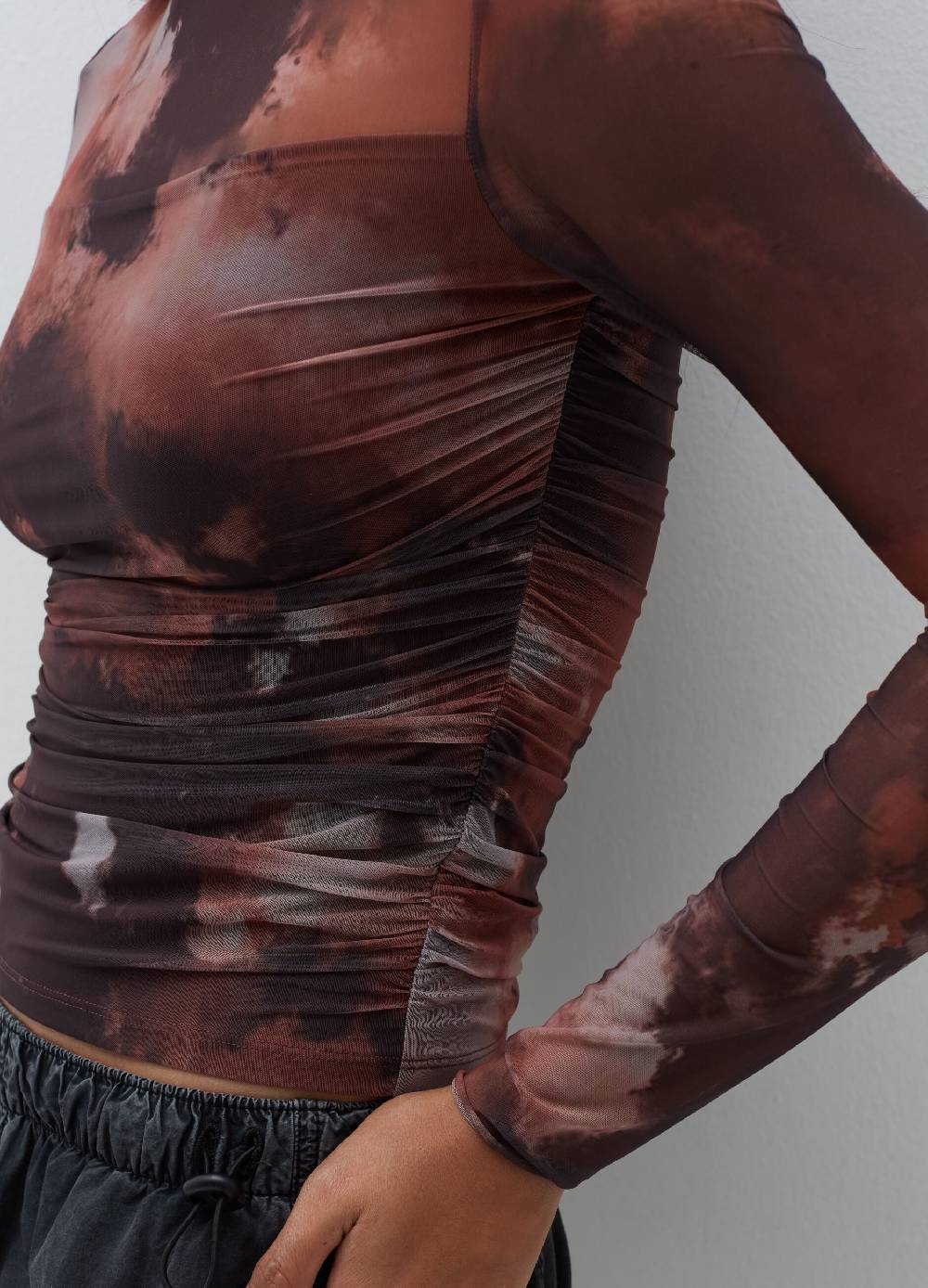 B. ANGEL T-shirt a maniche lunghe in mesh Tie Dye Presa