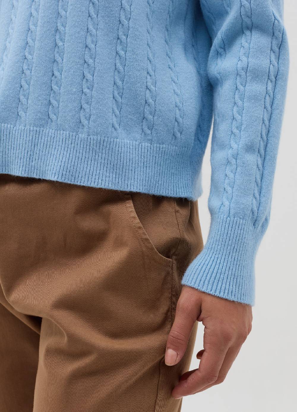 HYBRID Pullover a coste con lavorazione intrecciata Offerte
