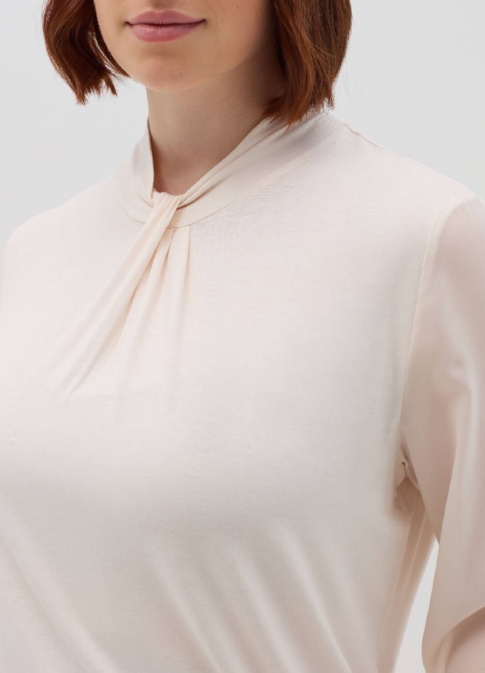 MYA T-shirt in viscosa stretch con nodo Curvy Vendita