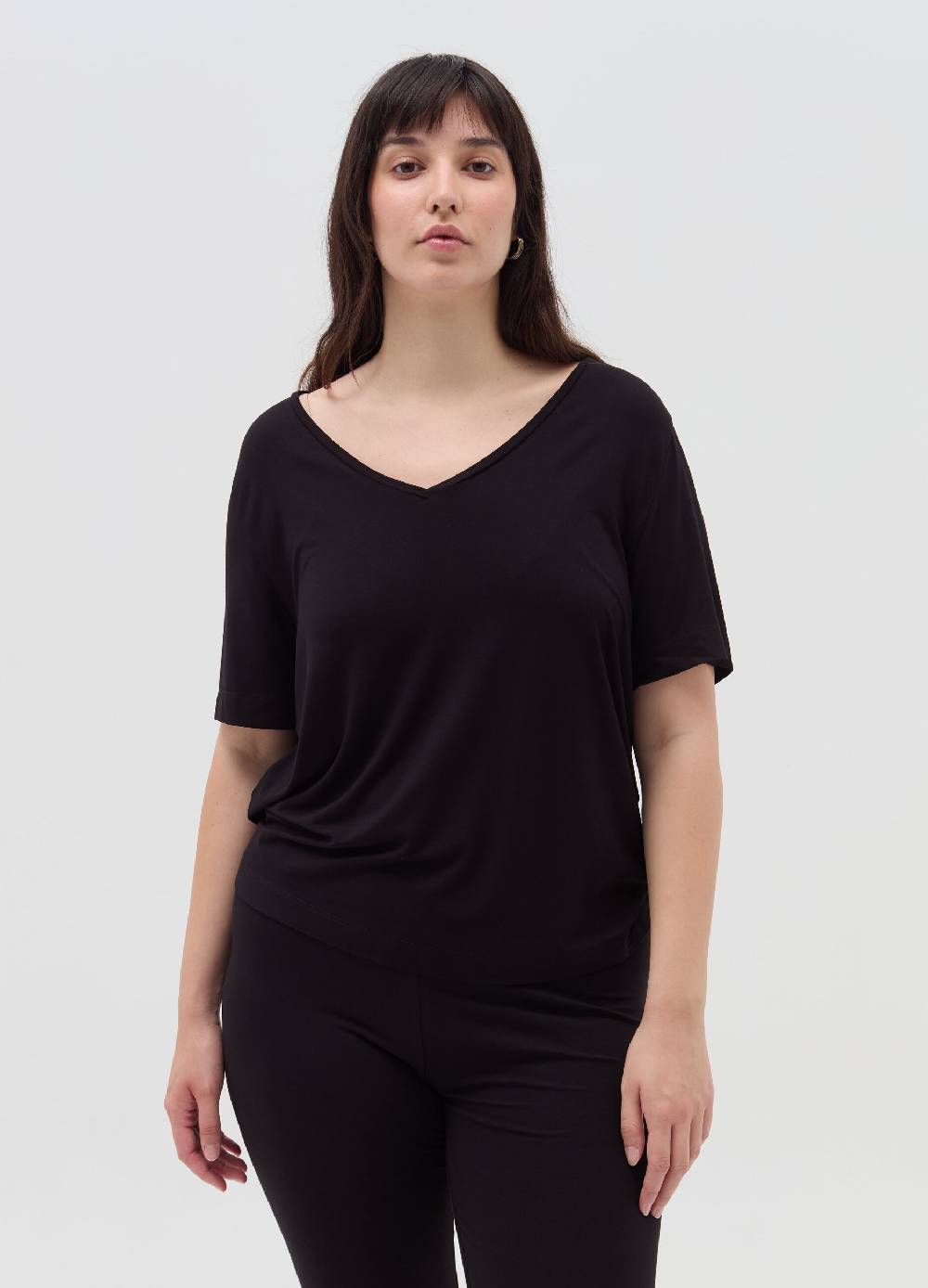 MYA T-shirt con scollo a V Curvy Spedizione Gratuita