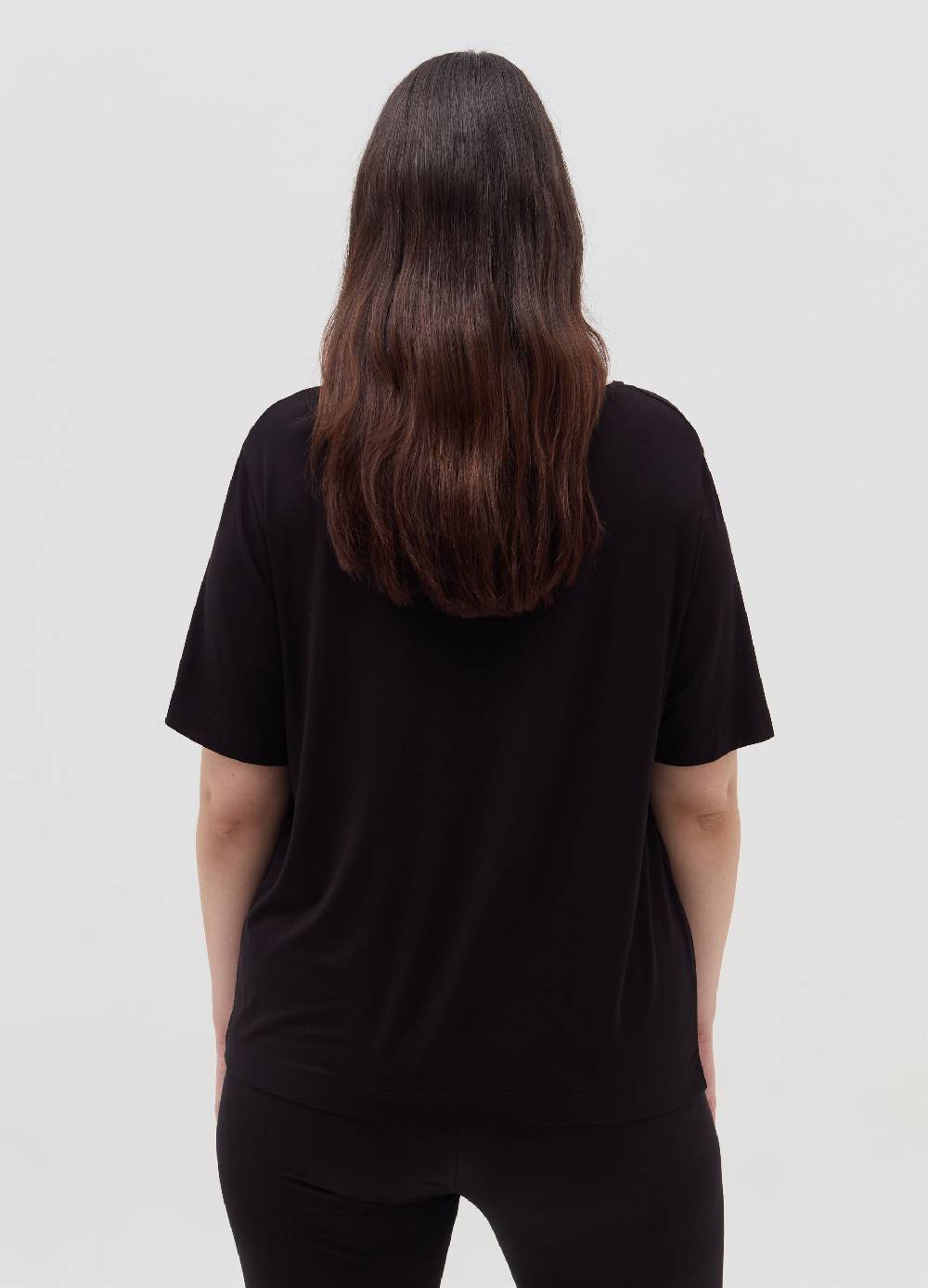 MYA T-shirt con scollo a V Curvy Spedizione Gratuita
