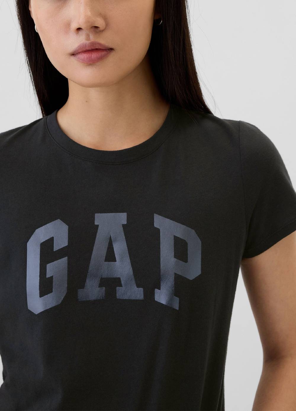 GAP T-shirt con stampa logo in foil In Saldo