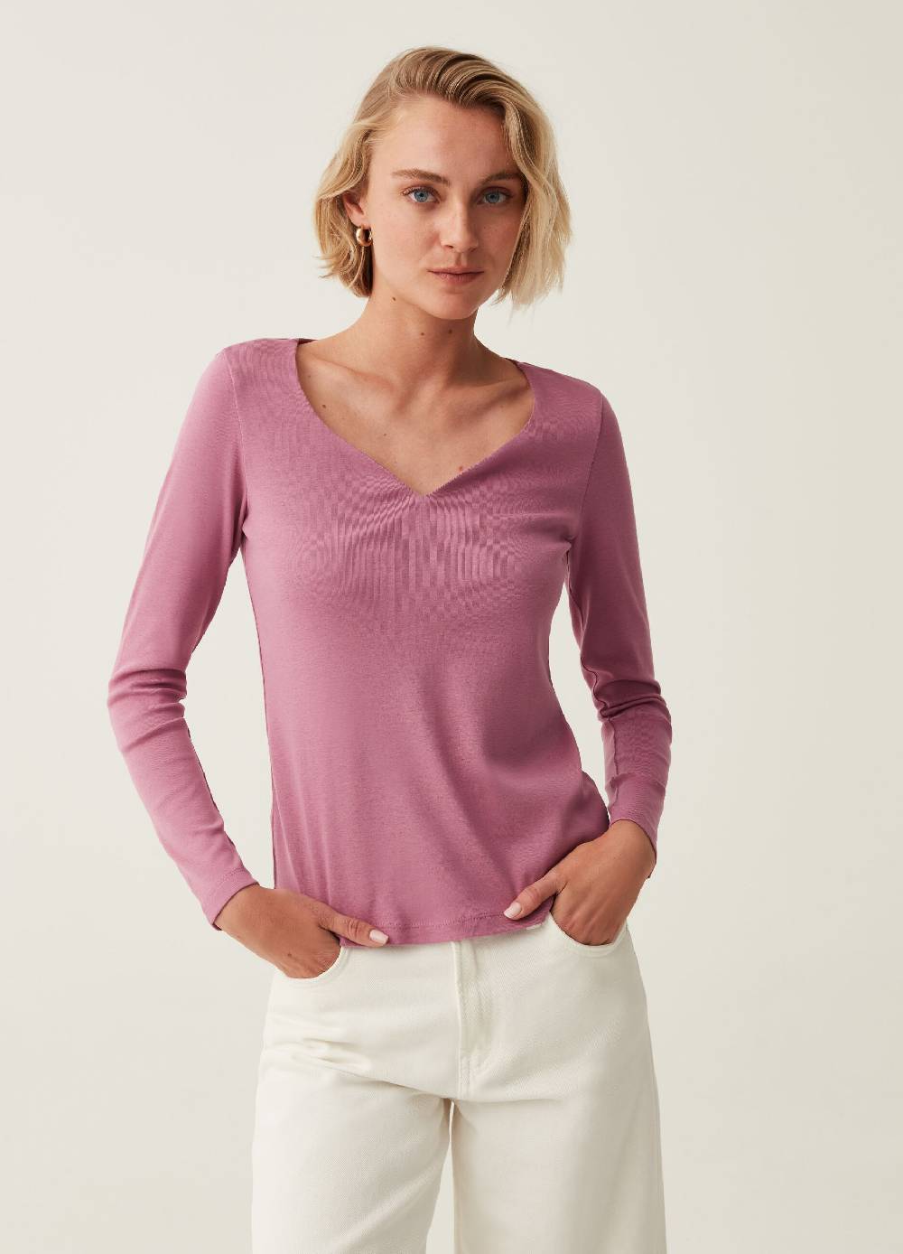 OVS T-shirt a maniche lunghe con scollo a cuore Spedizione Gratuita