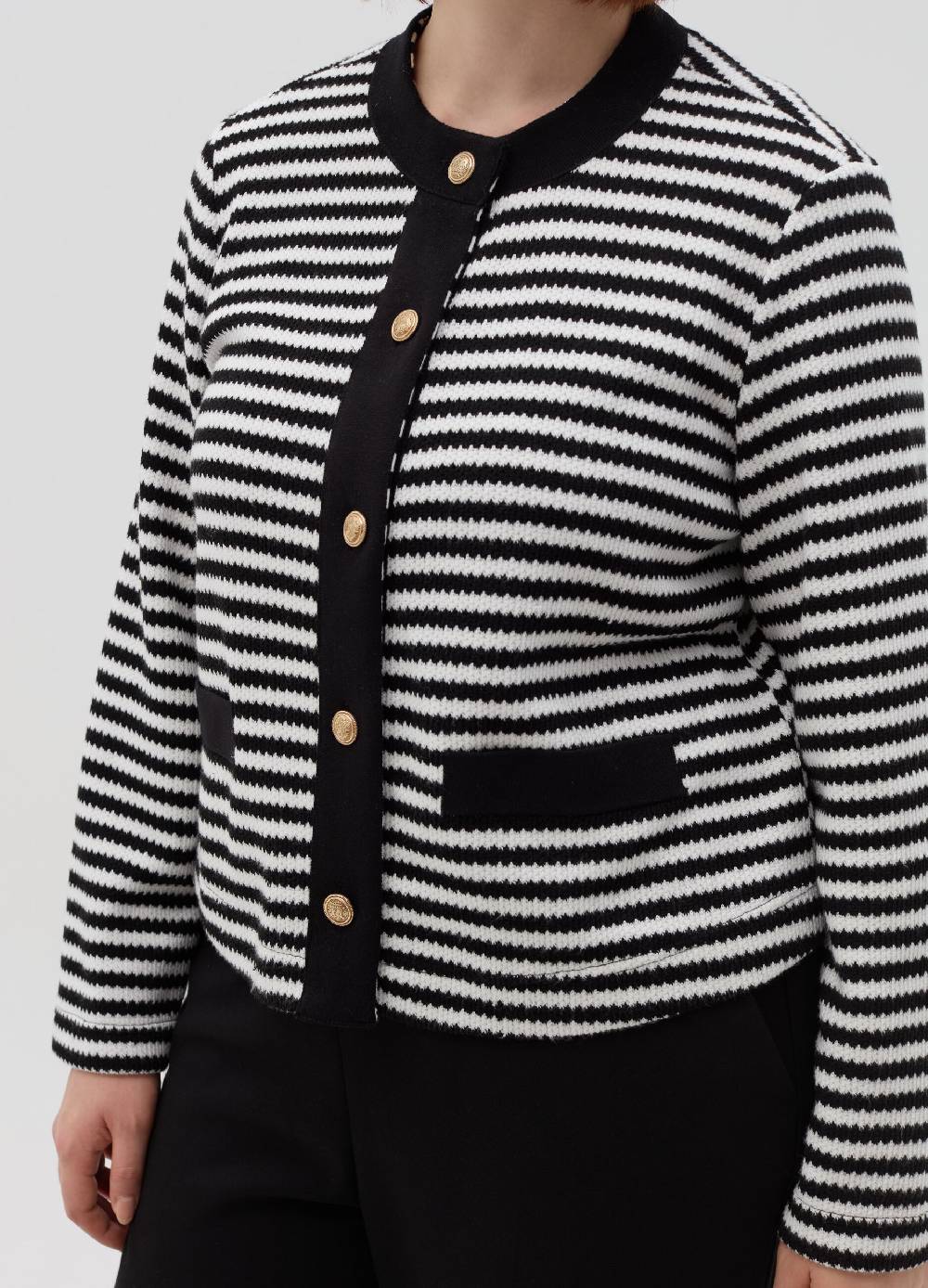 MYA Cardigan a righe con bottoni dorati Curvy Soddisfazione Garantita