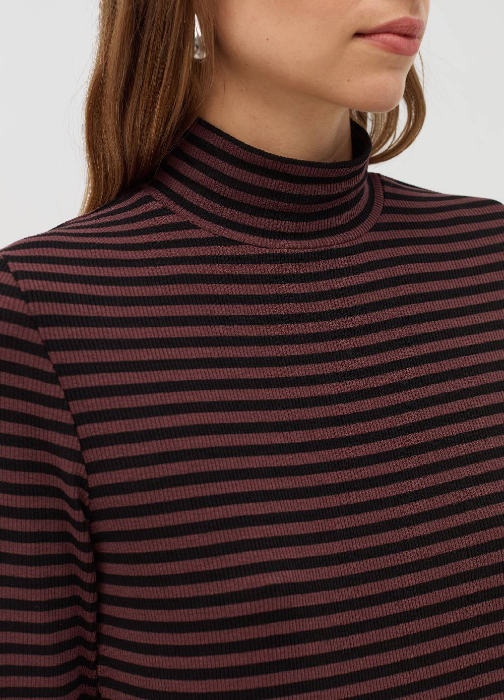OVS T-shirt a righe mock neck Acquista Ora