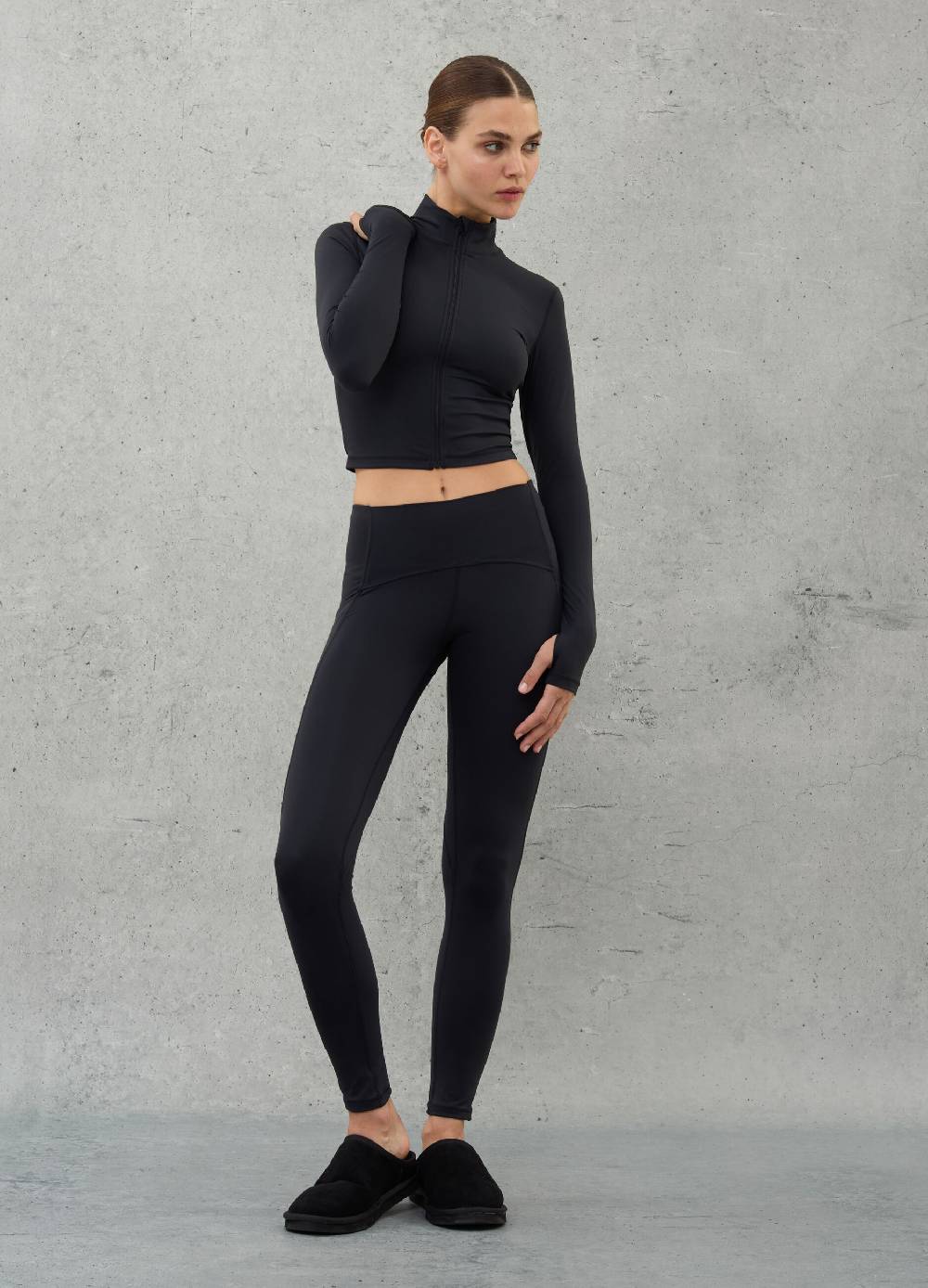 UTOPJA Technical Full Zip Black Vendita Economica