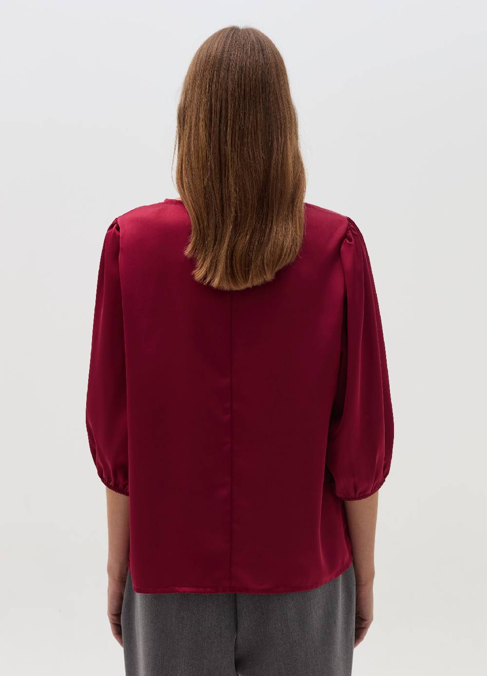 HYBRID Blusa in satin con maniche a sbuffo Vendite Flash