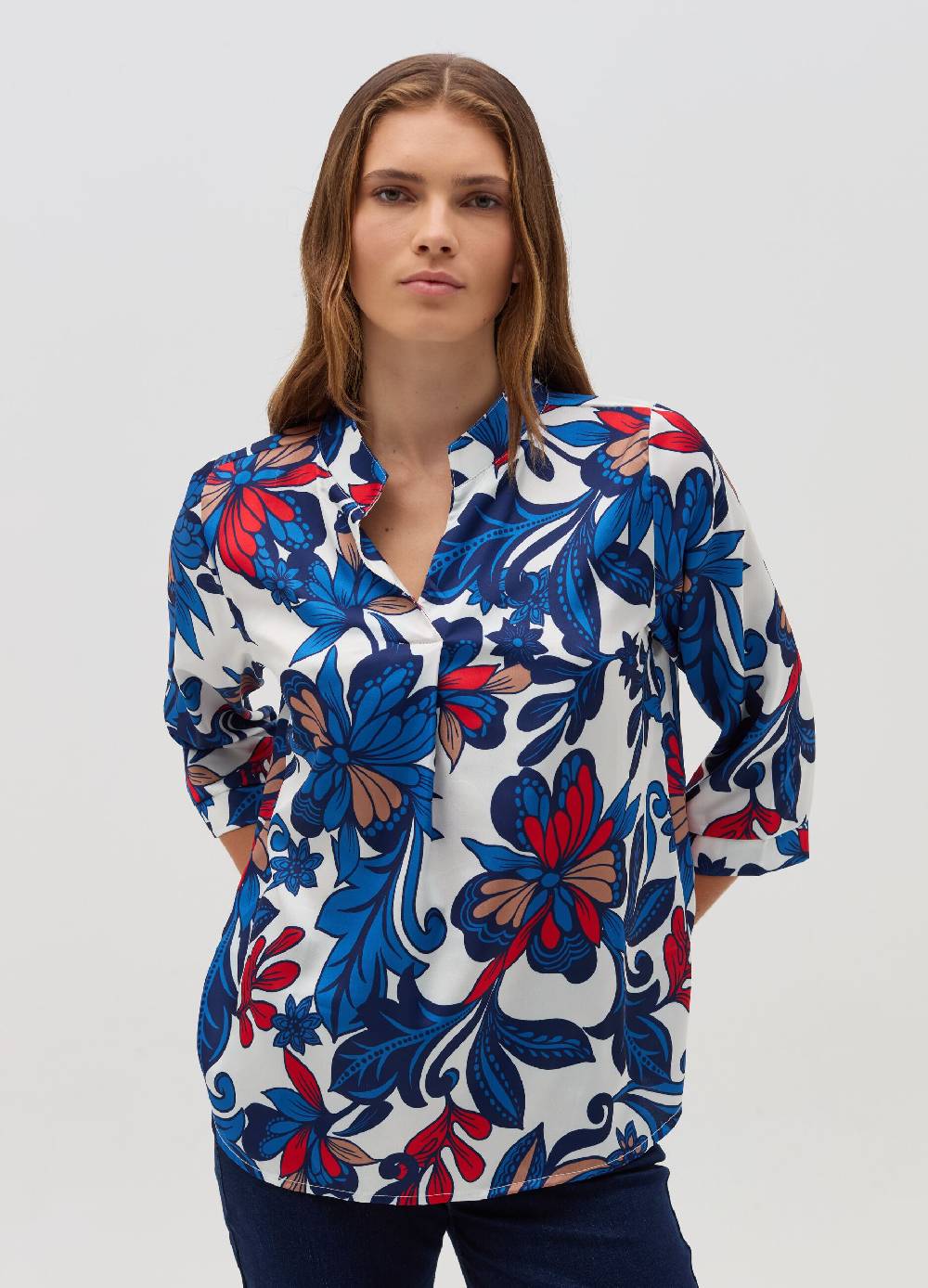 HYBRID Blusa floreale con maniche a tre quarti Nuova
