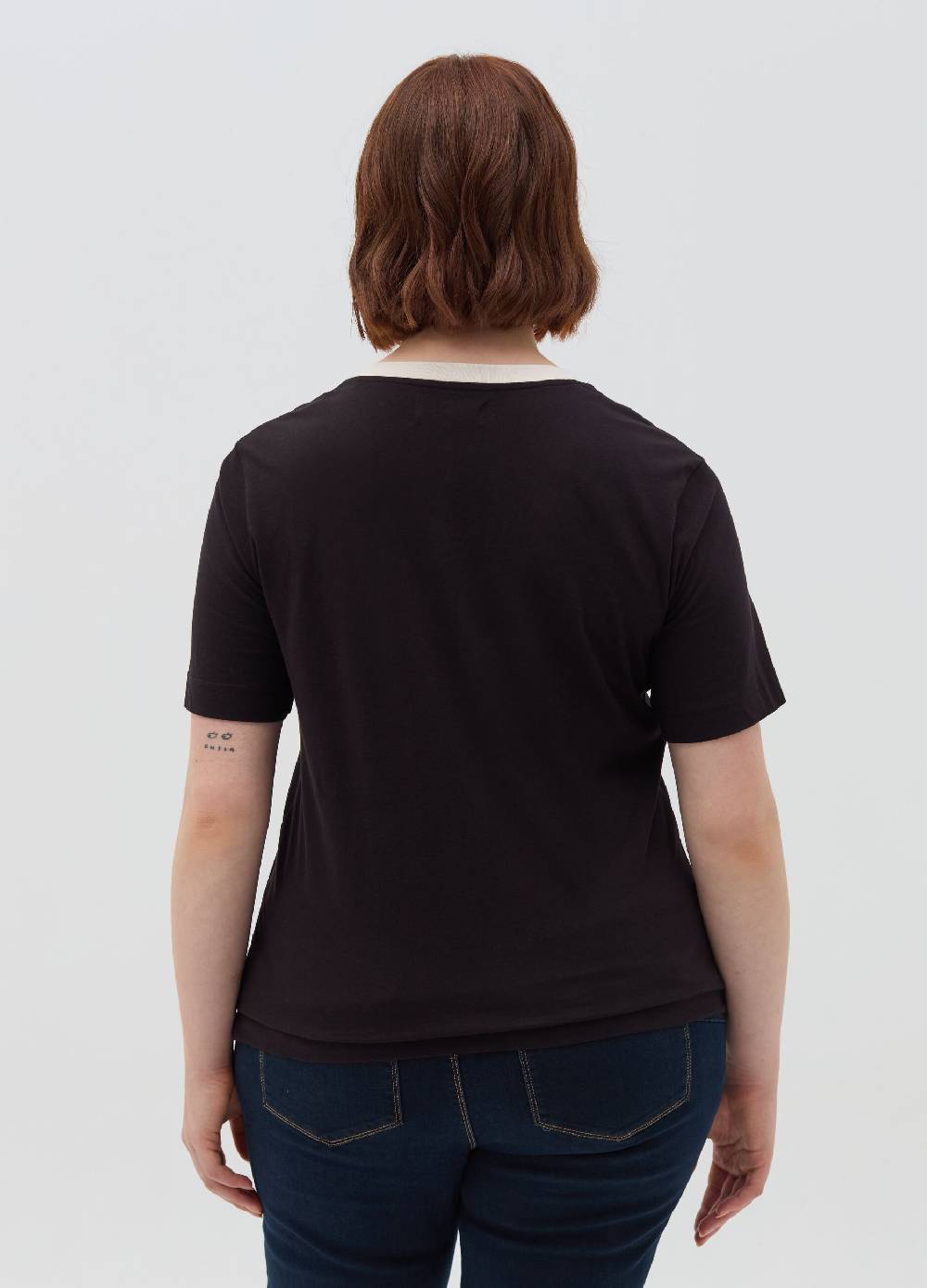 MYA T-shirt scollo a V a contrasto Curvy Qualità
