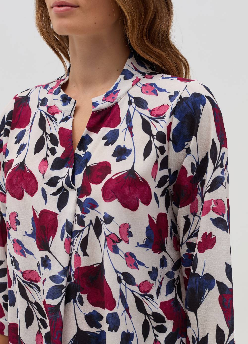 HYBRID Blusa con stampa floreale e maniche a tre quarti In Vendita