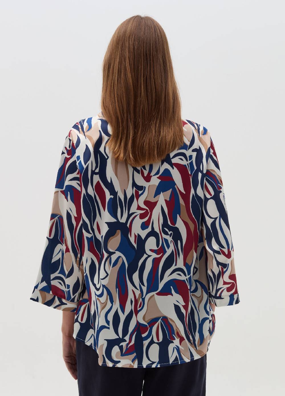HYBRID Blusa multicolore con scollo a V In Linea