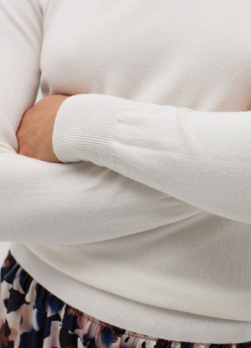 HYBRID Pullover girocollo con piccolo risvolto Outlet