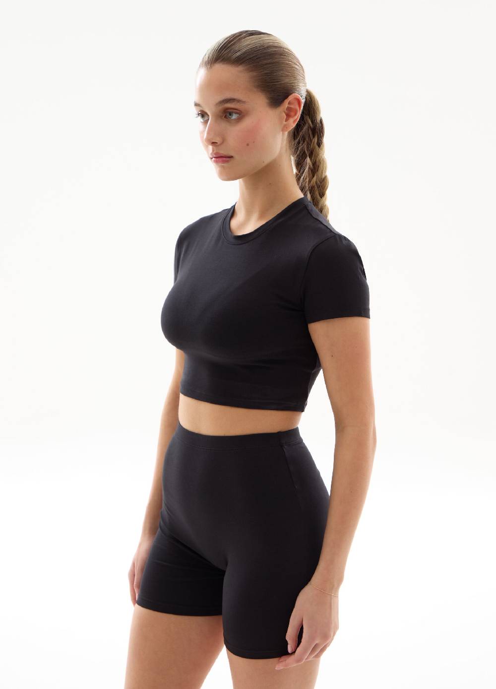 UTOPJA T-shirt Crop Black Fornitura limitata