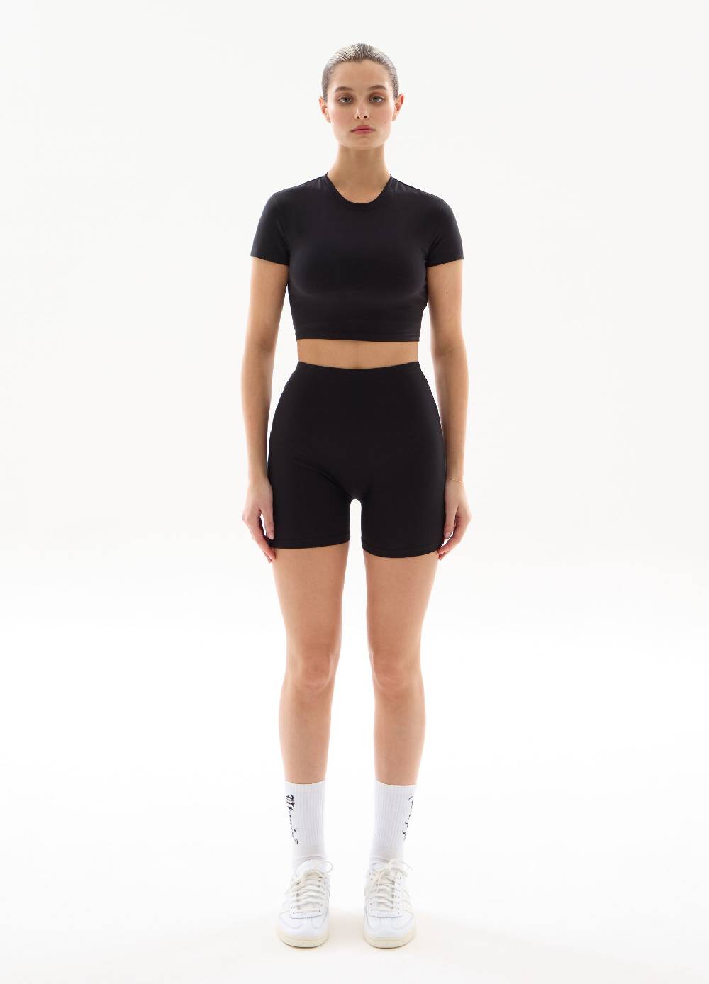 UTOPJA T-shirt Crop Black Fornitura limitata