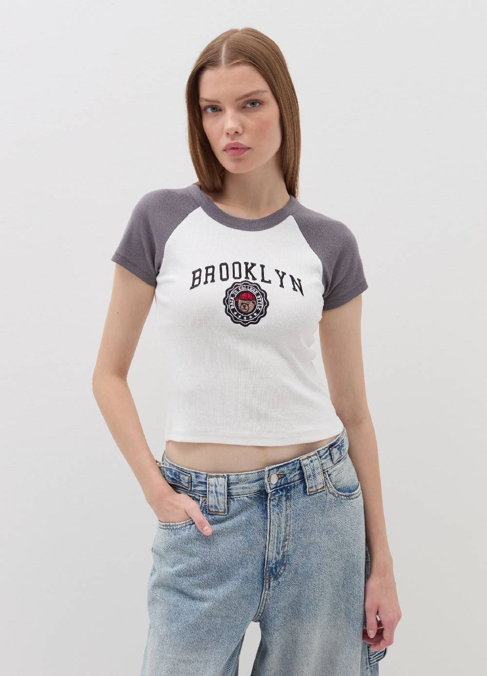 B. ANGEL T-shirt a costine con ricamo Offerte stagionali