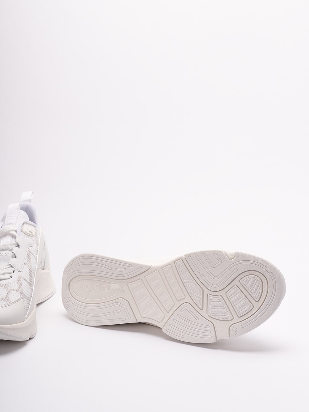 Valentino garavani `True Act` Sneakers Soddisfazione Garantita