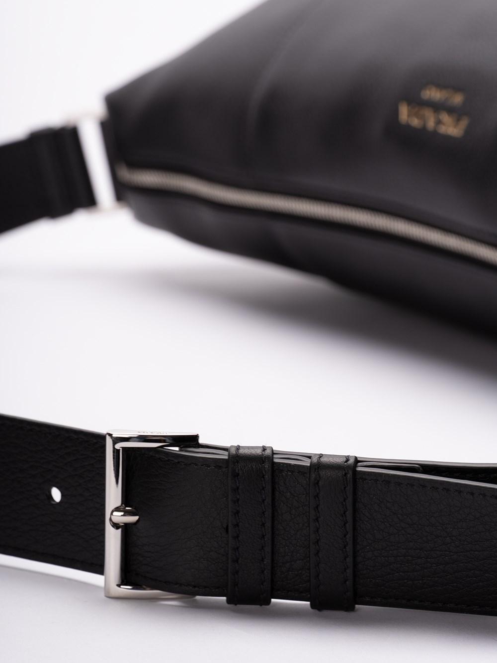 Prada Leather Shoulder Bag Vendita Economica