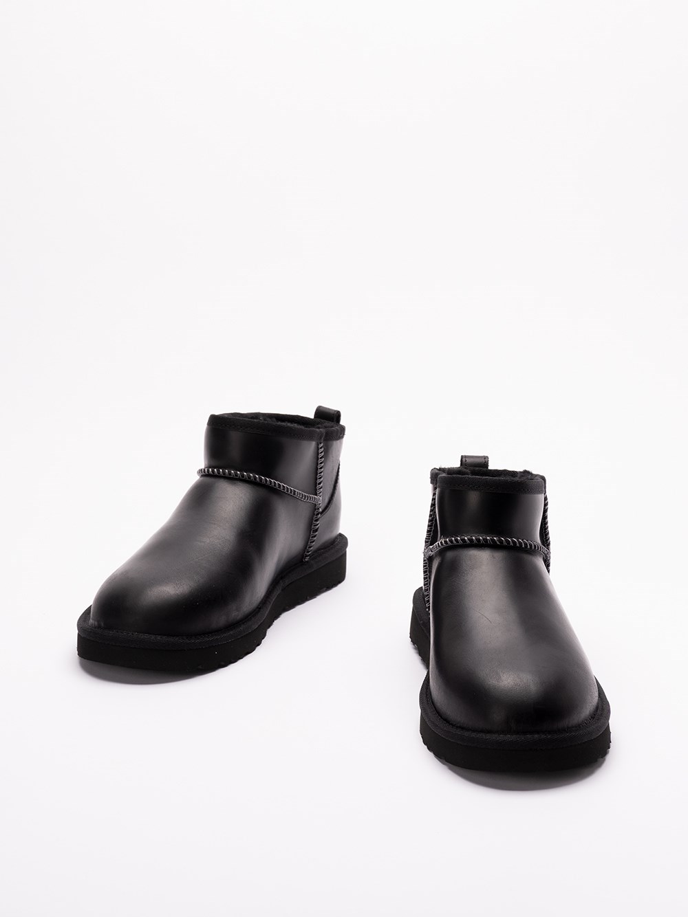 Ugg `Classic Ultra Mini Leather Regen` Boots Vendita