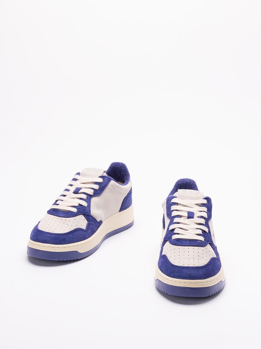 Autry `Medalist` Low-Top Sneakers Italy