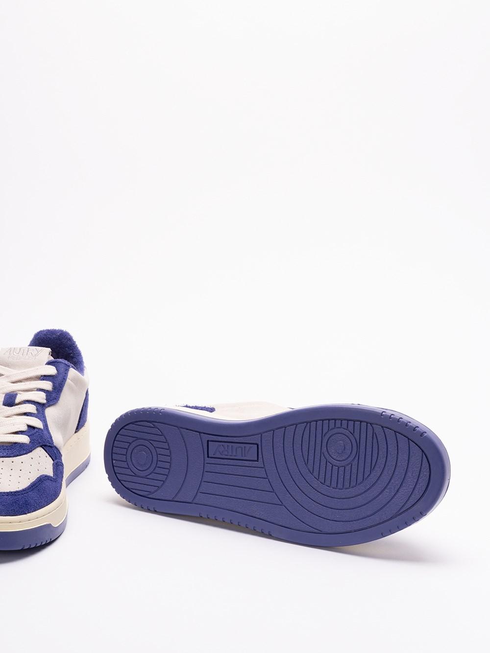 Autry `Medalist` Low-Top Sneakers Italy