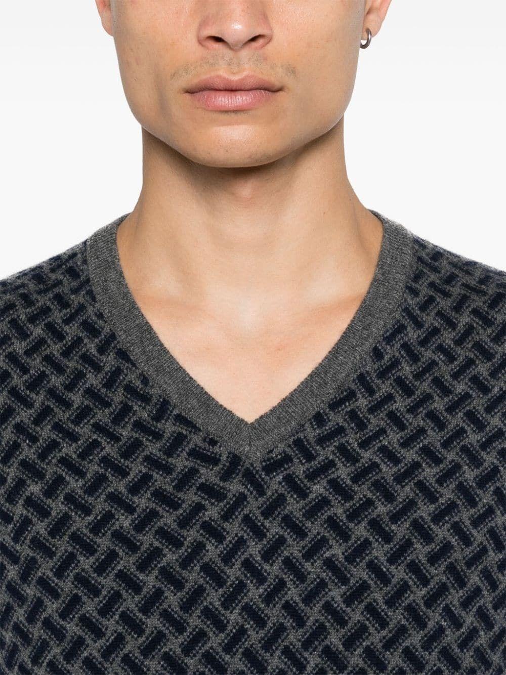 Drumohr V-Neck Sweater Smaltimento dello stoccaggio