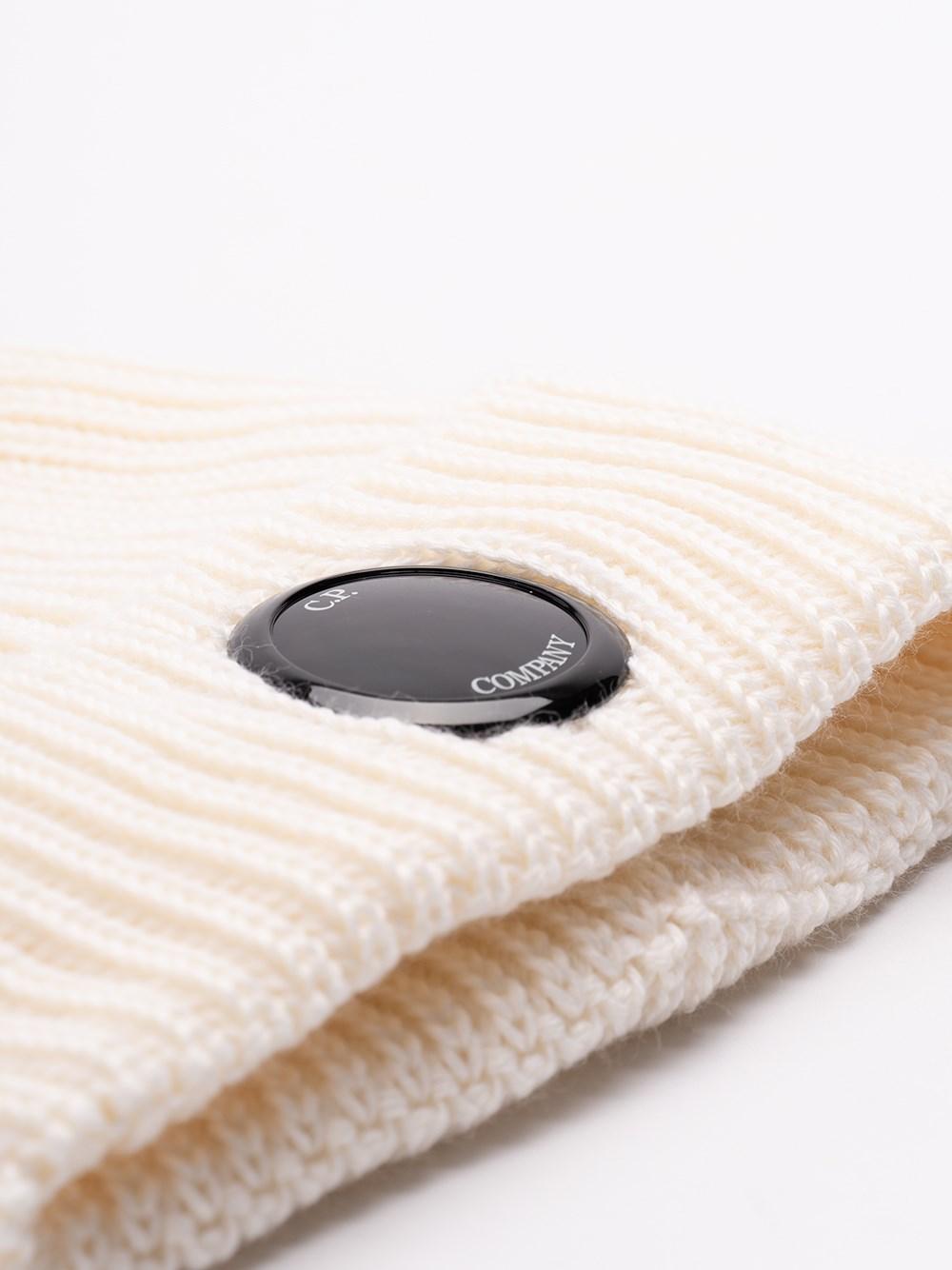 C.p. company `Lens` Beanie Nuovi prodotti