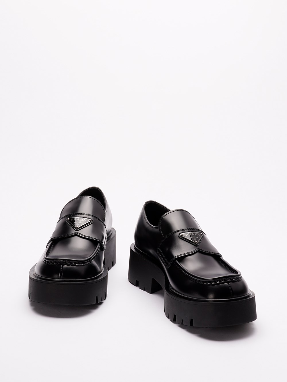 Prada Leather Loafers Offerta speciale