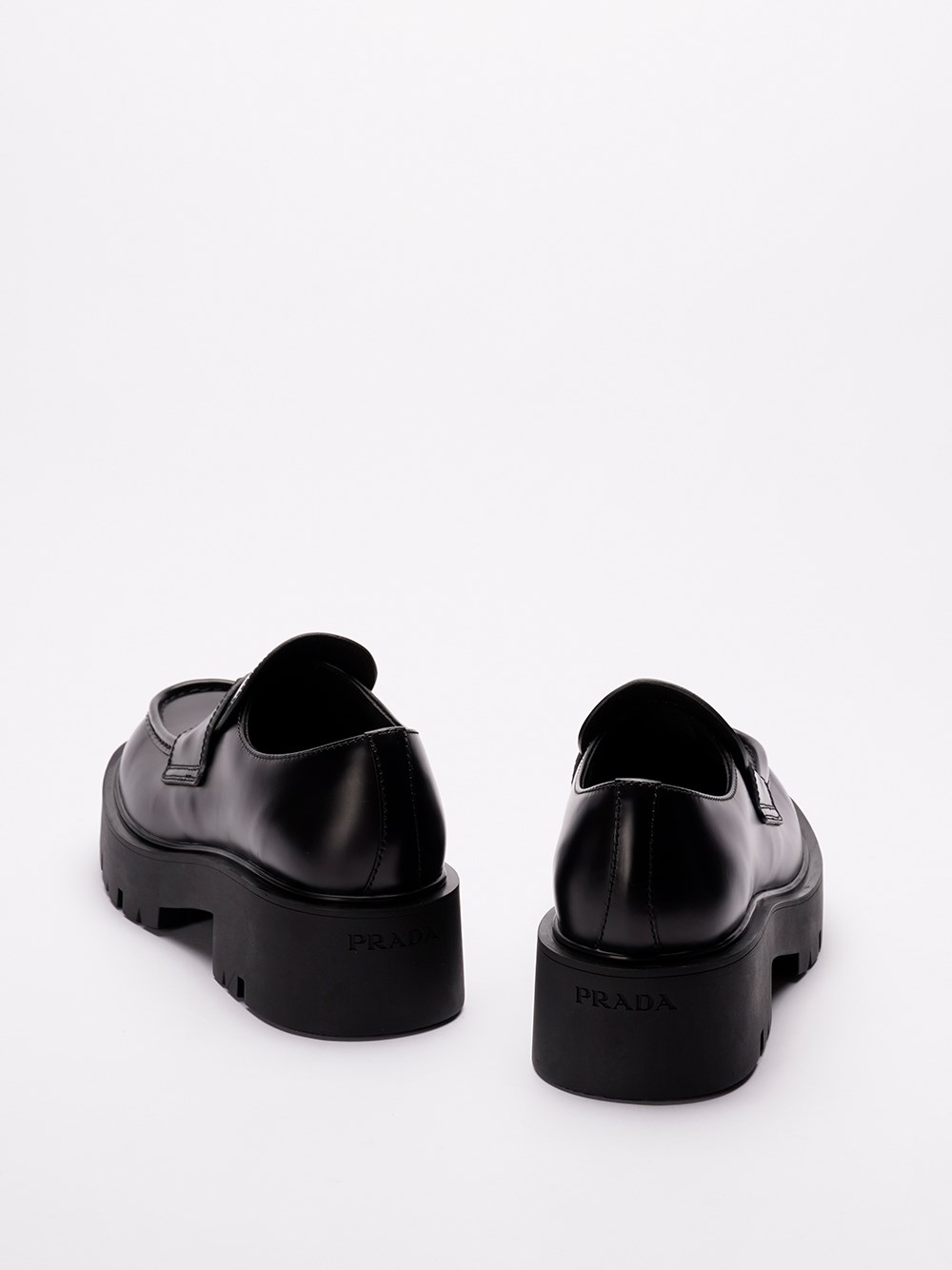 Prada Leather Loafers Offerta speciale