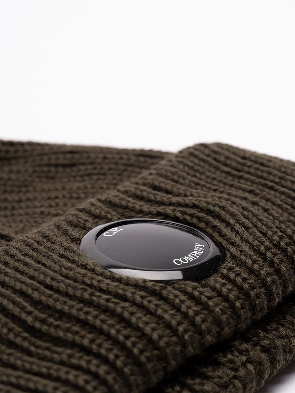 C.p. company `Lens` Beanie Solo un giorno rimasto
