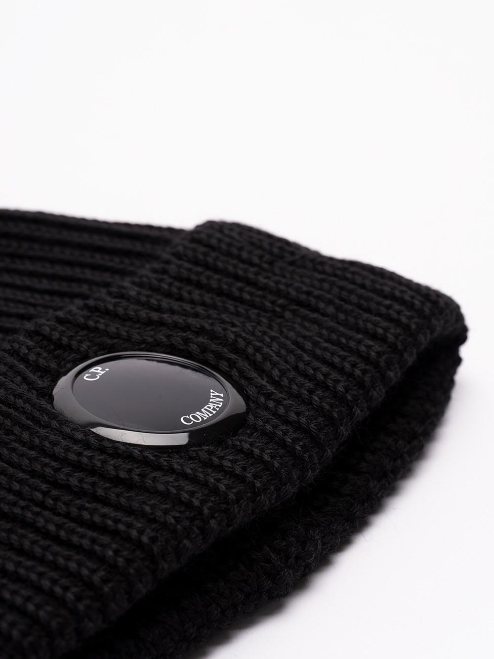 C.p. company `Lens` Beanie 50% di sconto con spedizione gratuita