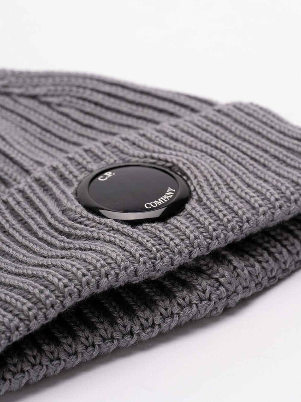C.p. company `Lens` Beanie Lightning offer