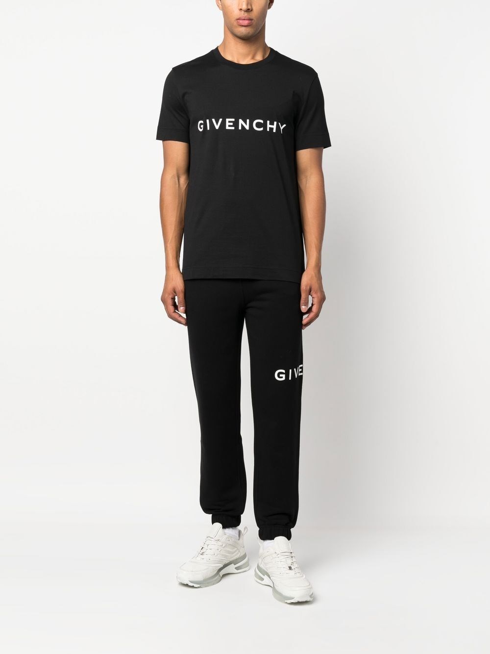Givenchy `Givenchy Archetype` Slim Fit T-Shirt In Saldo