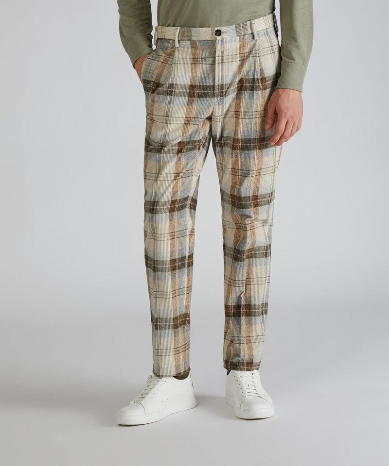 Slowear Pantaloni tapered fit in velluto a coste Italy