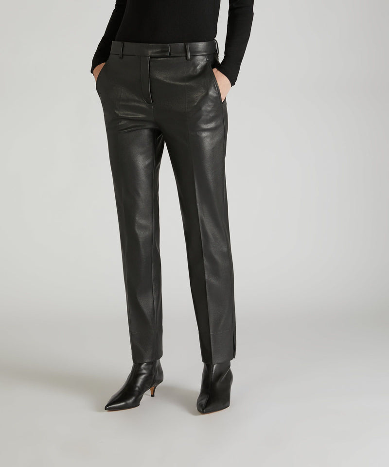 Slowear Pantalone slim fit in similpelle stretch Soddisfazione Garantita