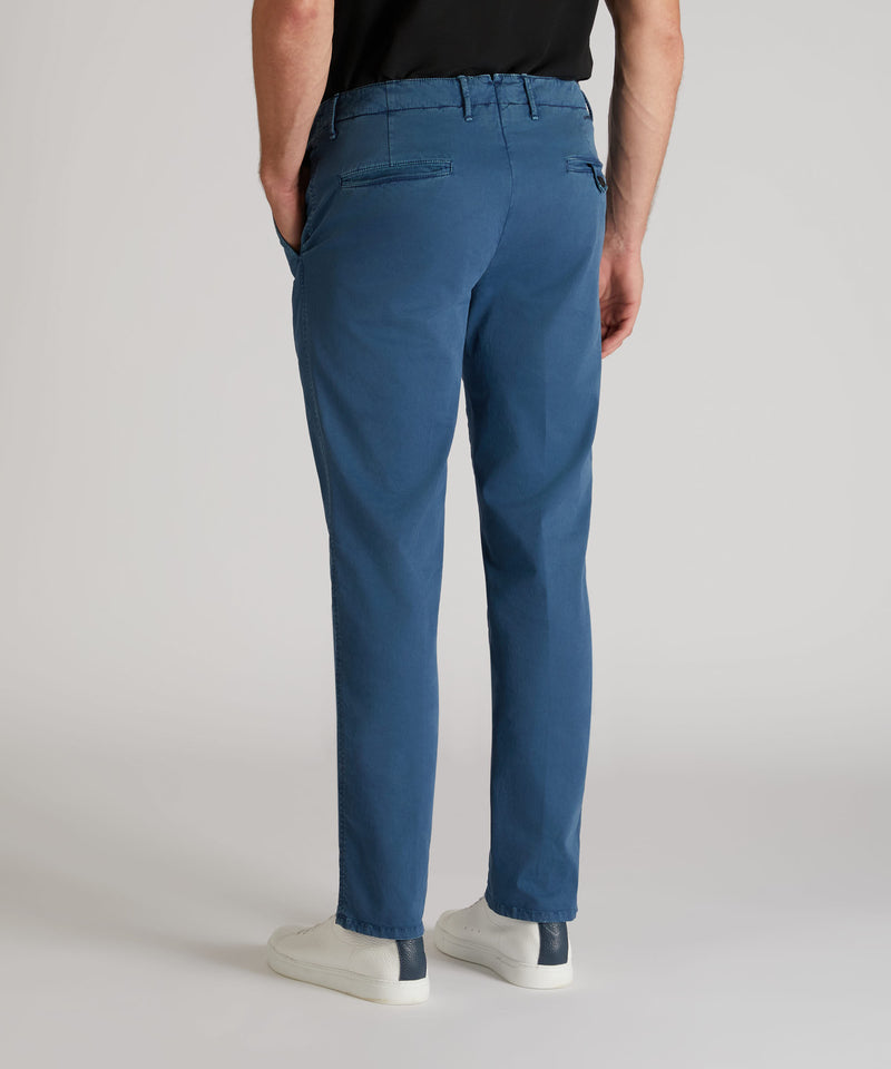 Slowear Pantalone slim fit in gabardina stretch certificata In Saldo