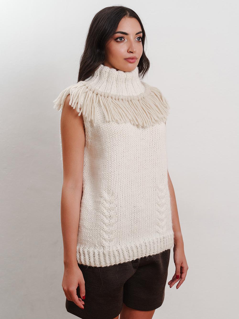 Tricot à Porter Gilet collo vulcano con frange a contrasto Prezzo Ridotto
