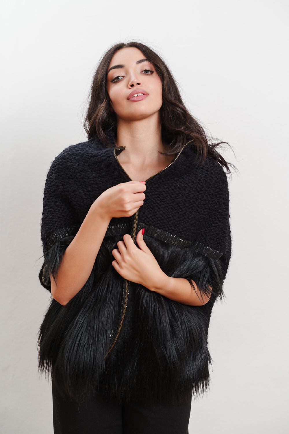 Tricot à Porter Poncho pelo Saldi