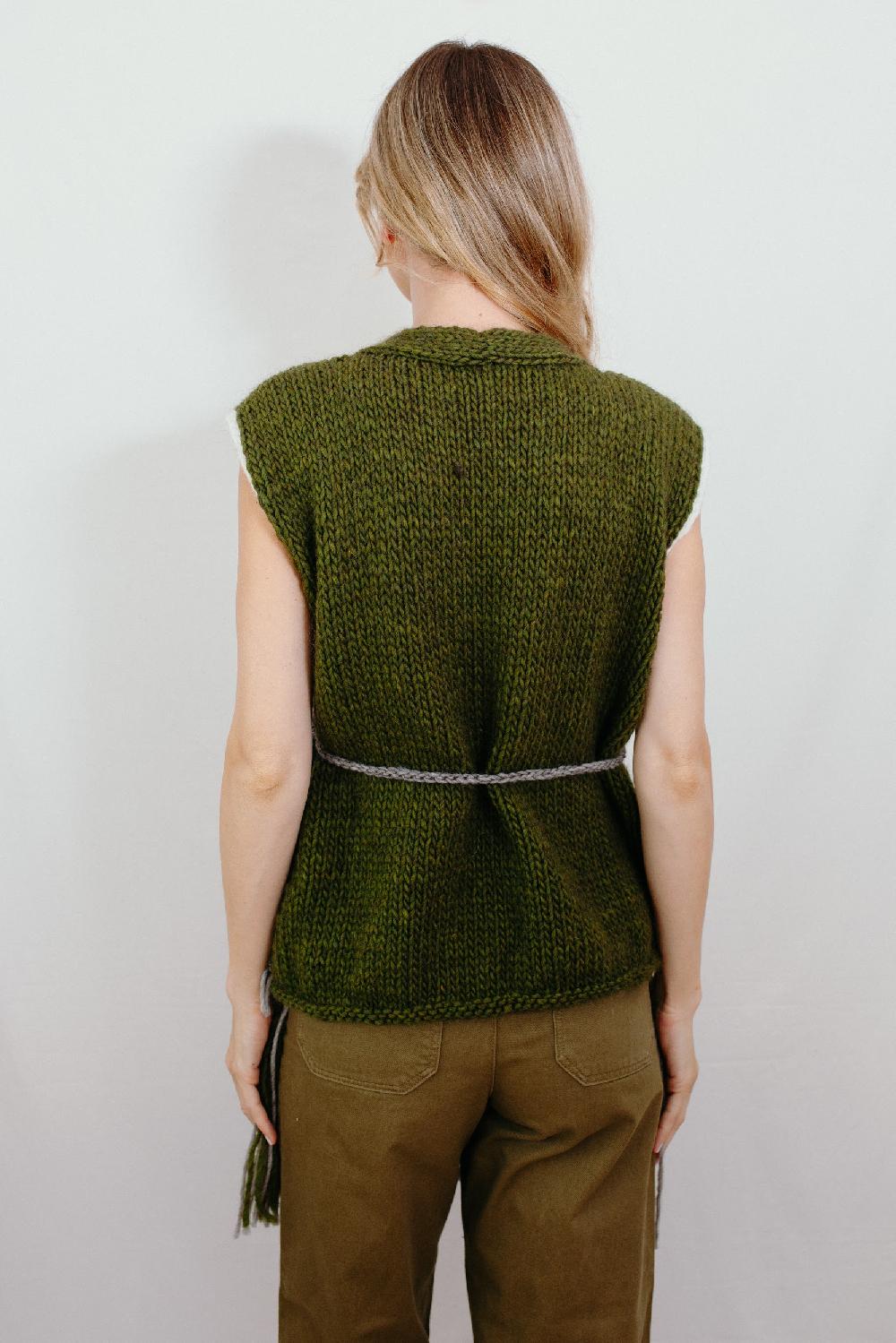 Tricot à Porter Gilet aperto con frange Prezzo Ridotto