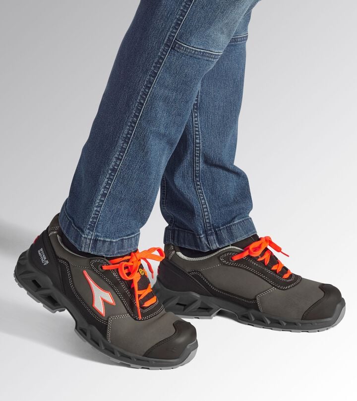 Utility Diadora SHARK STA IMP LEAT LOW S3S FO SR SC ESD Scarpa antinfortunistica bassa Enormi sconti