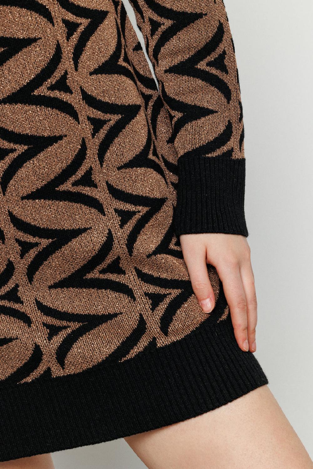 Akep MAXI PULL AKEP A COLLO ALTO FANTASIA ALLOVER LOGO IN LUREX Spedizione Gratuita